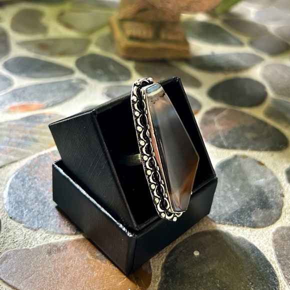 Bostwana Agate Sterling Silver Ring - Picture 2 of 9